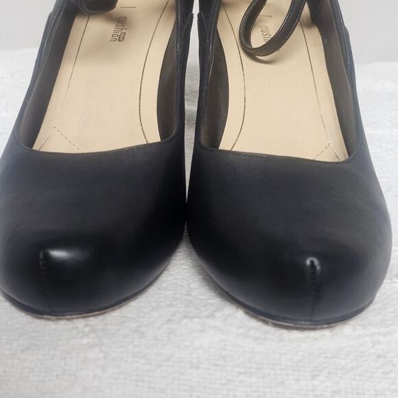 Clarks Plus Cushion Black Career Heels Pumps Women's Size 9 Neutral Office Shoes - Picture 4 of 8